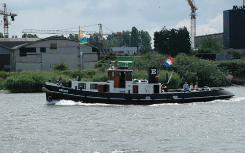 Eems in Dordrecht.jpg